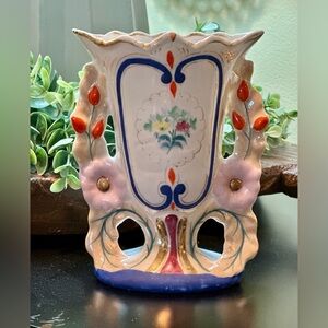 ANTIQUE, ART NOUVEAU, FRENCH, WHITE CERAMIC BUD VASE. HAND PAINTED COLORS.
